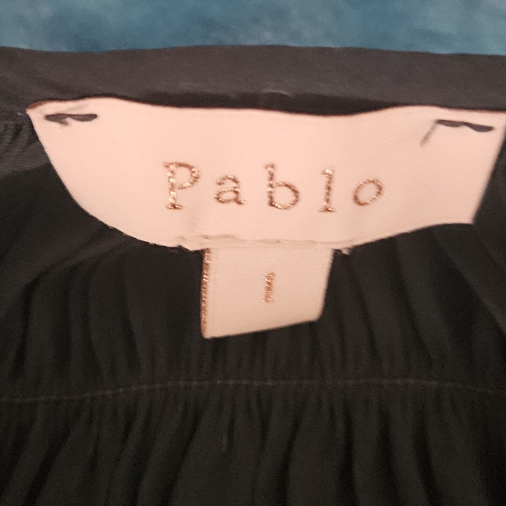 Pablo Ruffled Bib Collar Blouse - Picture 3 of 4